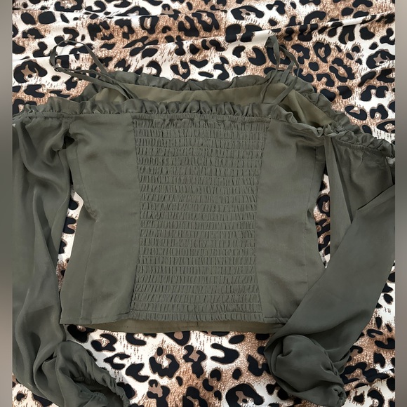 Cropped top new - Picture 2 of 2